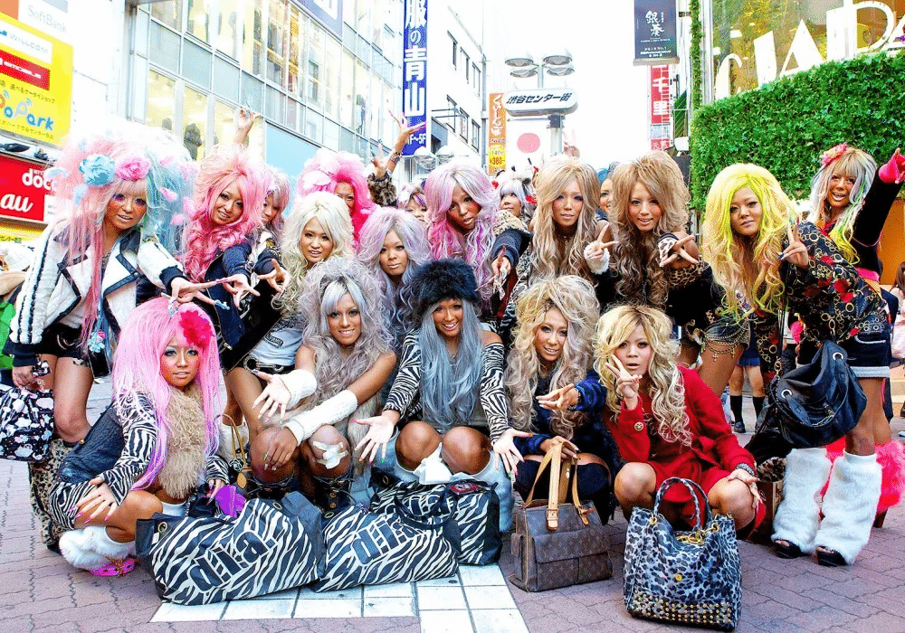 gyaru fashion